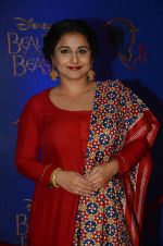 Vidya Balan at Beauty and the Beast red carpet in Mumbai on 21st Oct 2015